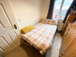 Photo 1- click for photo gallery